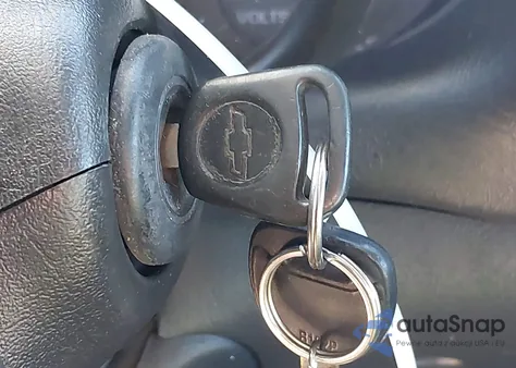 2002 Chevrolet S-10 from USA, damaged, VIN 1GCDT19W628140984